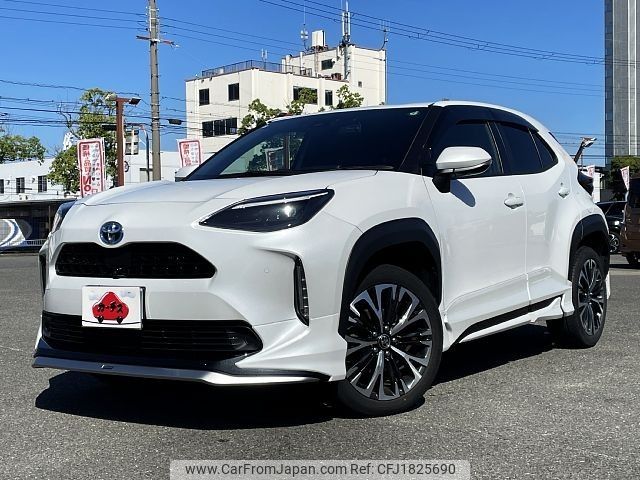 toyota yaris-cross 2024 CFJ1825690 image 1