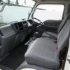 isuzu elf-truck 2013 CFJ1482415 image 31