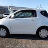 toyota iq 2010 3282185-N2024110405A-10 image 9