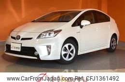 toyota prius 2015 quick_quick_ZVW30_ZVW30-1917075