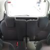 toyota noah 2012 ENHANCEAUTO_1_ea299269 image 17