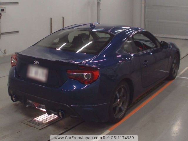 toyota 86 2018 -TOYOTA--86 ZN6-083615---TOYOTA--86 ZN6-083615- image 2