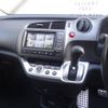 honda stream 2013 quick_quick_DBA-RN8_RN8-3200662 image 19