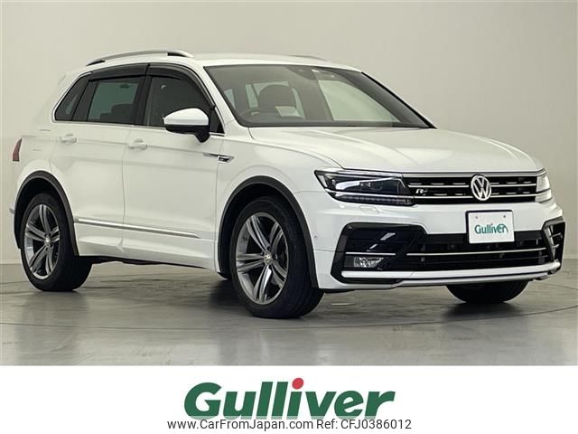 volkswagen tiguan 2017 -VOLKSWAGEN--VW Tiguan ABA-5NCZE--WVGZZZ5NZJW863888---VOLKSWAGEN--VW Tiguan ABA-5NCZE--WVGZZZ5NZJW863888- image 1