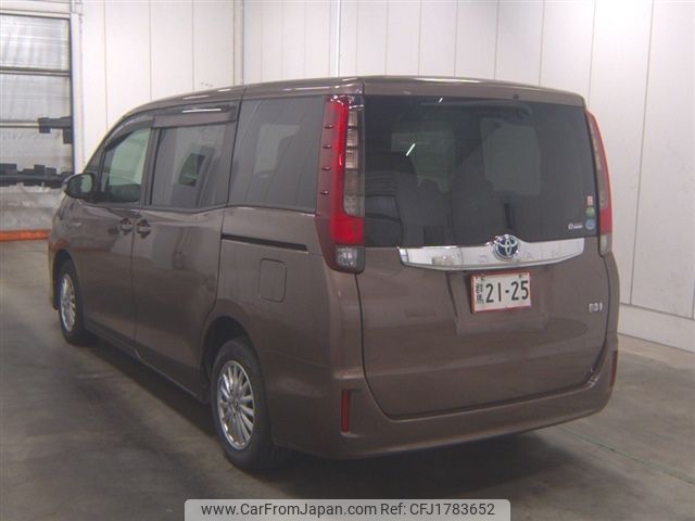 toyota noah 2014 CFJ1783652 image 2