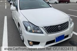 toyota crown 2010 CFJ1822415