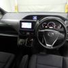 toyota noah 2016 CFJ1671282 image 4