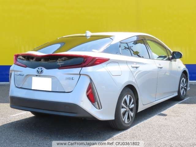 toyota prius-phv 2017 -TOYOTA--Prius PHV DLA-ZVW52--ZVW52-3042689---TOYOTA--Prius PHV DLA-ZVW52--ZVW52-3042689- image 2