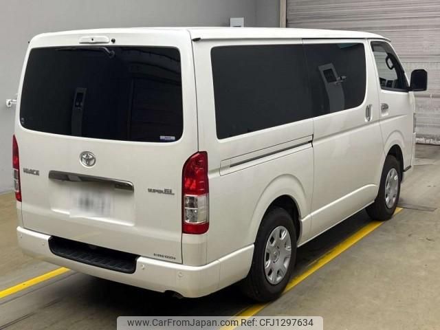 toyota hiace-van 2024 quick_quick_3DF-GDH206V_GDH206-1110512 image 2