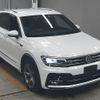 volkswagen tiguan 2019 -VOLKSWAGEN--VW Tiguan WVGZZZ5NZKW914327---VOLKSWAGEN--VW Tiguan WVGZZZ5NZKW914327- image 1