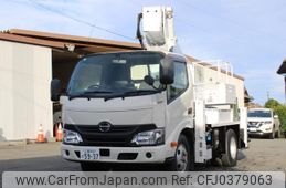 hino dutro 2017 GOO_NET_EXCHANGE_0230013A30241028W002