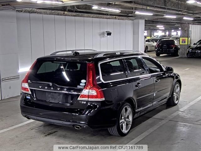 volvo v70 2016 -VOLVO--Volvo V70 YV1BW40MDG1367951---VOLVO--Volvo V70 YV1BW40MDG1367951- image 2