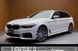 bmw 5-series 2017 -BMW--BMW 5 Series LDA-JC20--WBAJM72030G637936---BMW--BMW 5 Series LDA-JC20--WBAJM72030G637936-