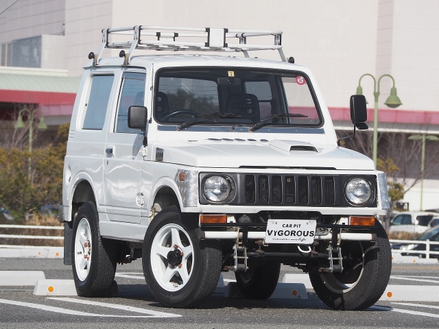 car_9251e190-5a6d-4b41-ac21-
