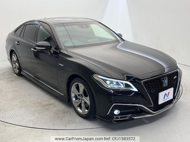 toyota crown 2018 CFJ1583572 image 2