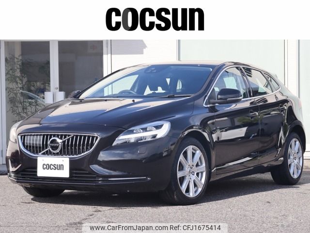 volvo v40 2016 CFJ1675414 image 1