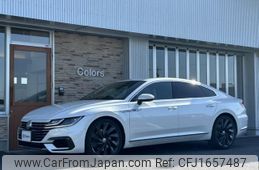 volkswagen arteon 2018 CFJ1657487