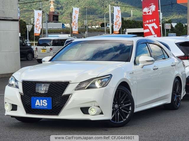 toyota crown 2014 -TOYOTA--Crown DAA-AWS210--AWS210-6072514---TOYOTA--Crown DAA-AWS210--AWS210-6072514- image 1