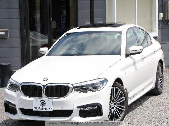 bmw 5-series 2018 quick_quick_DBA-JB30_WBAJB52070WC69599 image 1