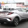 toyota c-hr 2018 quick_quick_DAA-ZYX10_2116057 image 2