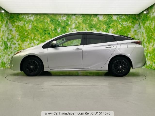 toyota prius 2018 CFJ1514570 image 2