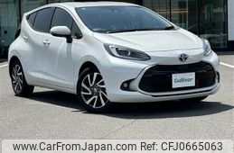 toyota aqua 2021 -TOYOTA--AQUA 6AA-MXPK11--MXPK11-2006593---TOYOTA--AQUA 6AA-MXPK11--MXPK11-2006593-
