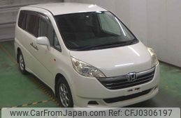 honda stepwagon 2006 -HONDA--Stepwgn RG1--1102325---HONDA--Stepwgn RG1--1102325-