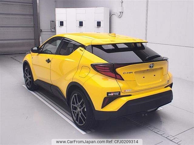 toyota c-hr 2022 -TOYOTA--C-HR NGX10-2021193---TOYOTA--C-HR NGX10-2021193- image 2