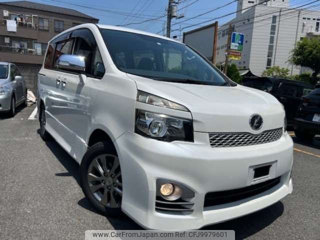 toyota voxy 2011 -TOYOTA--Voxy DBA-ZRR70W--ZRR70-0420364---TOYOTA--Voxy DBA-ZRR70W--ZRR70-0420364- image 1