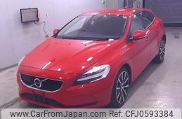 volvo v40 2018 quick_quick_LDA-MD4204T_YV1MVA8RDJ2472400