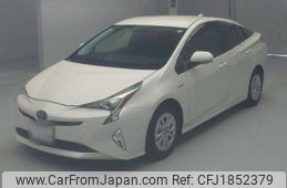 toyota prius 2017 CFJ1852379