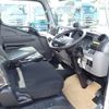 mitsubishi-fuso canter 2018 CFJ1437041 image 13