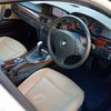 bmw 3-series 2010 8 image 18