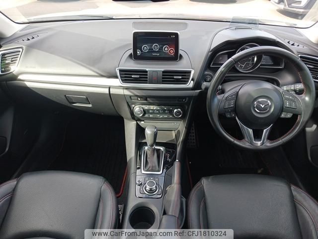 mazda axela 2016 CFJ1810324 image 2