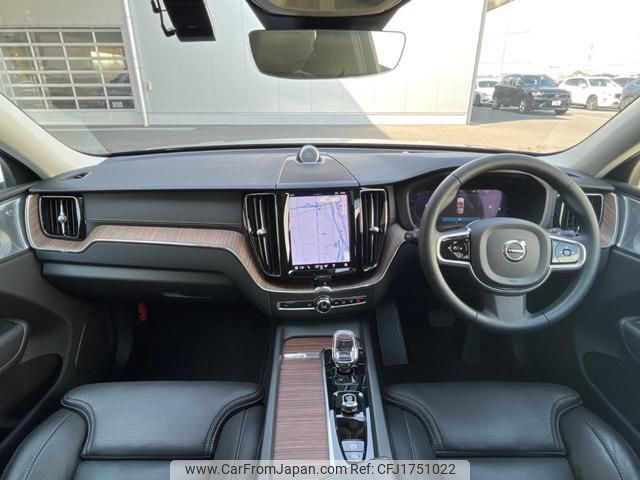 volvo xc60 2023 CFJ1751022 image 2