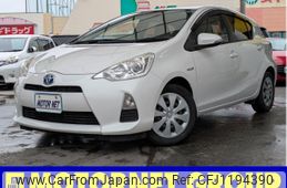 toyota aqua 2013 -TOYOTA--AQUA DAA-NHP10--NHP10-6223277---TOYOTA--AQUA DAA-NHP10--NHP10-6223277-
