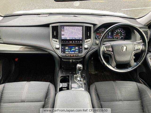 toyota crown 2013 504928-921524 image 1