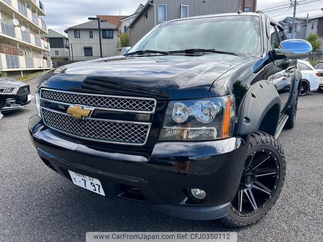 chevrolet avalanche 2011 quick_quick_99999_3GNFK12308G109963 image 2