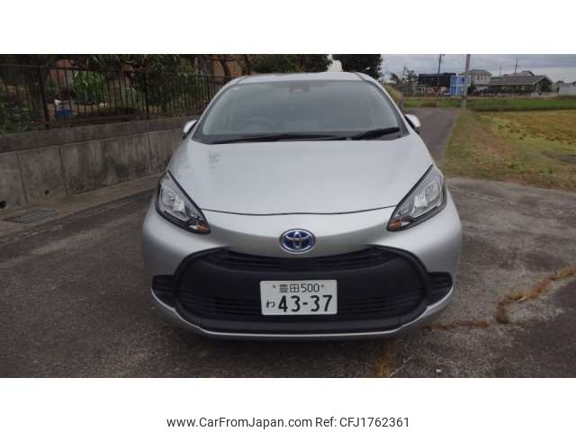 toyota aqua 2022 CFJ1762361 image 2