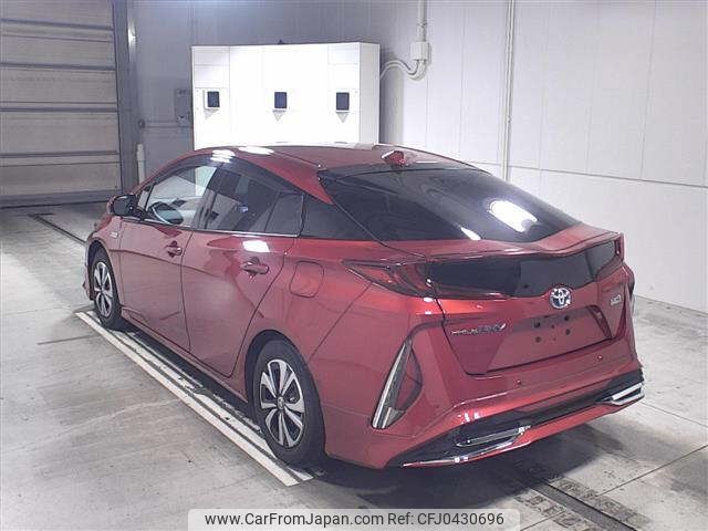 toyota prius-phv 2018 -TOYOTA--Prius PHV ZVW52-3070376---TOYOTA--Prius PHV ZVW52-3070376- image 2