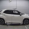 toyota yaris-cross 2022 -TOYOTA 【なにわ 347ﾅ 723】--Yaris Cross 6AA-MXPJ10--MXPJ10-3033984---TOYOTA 【なにわ 347ﾅ 723】--Yaris Cross 6AA-MXPJ10--MXPJ10-3033984- image 8