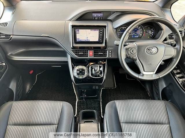 toyota voxy 2019 -TOYOTA--Voxy DAA-ZWR80W--ZWR80-0411128---TOYOTA--Voxy DAA-ZWR80W--ZWR80-0411128- image 2