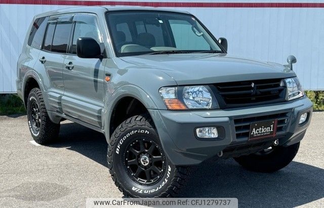 mitsubishi pajero 2000 75 image 1