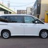 toyota noah 2023 quick_quick_6AA-ZWR95W_ZWR95-0029034 image 10