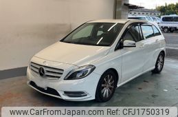 mercedes-benz b-class 2014 CFJ1750319