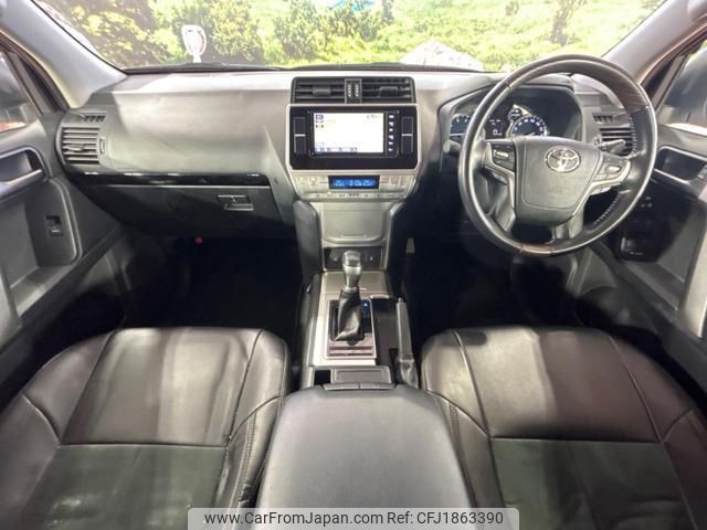 toyota land-cruiser-prado 2018 CFJ1863390 image 2