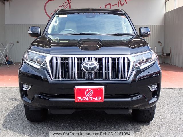 toyota land-cruiser-prado 2020 24352101 image 2