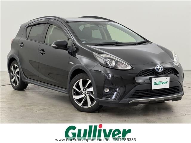 toyota aqua 2018 CFJ1785383 image 1