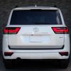 toyota land-cruiser-wagon 2023 CFJ1754013 image 6