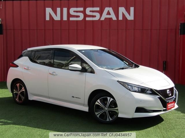 nissan leaf 2018 -NISSAN--Leaf ZAA-ZE1--ZE1-033979---NISSAN--Leaf ZAA-ZE1--ZE1-033979- image 1